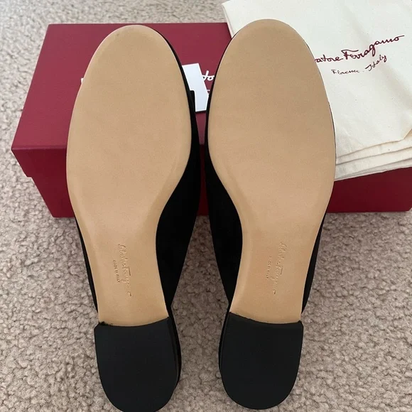 Salvatore Ferragamo Black 'Emile' bow suede mules slide flats Size 6.5C - Picture 11 of 11